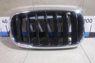 Решетка радиатора правая BMW X5