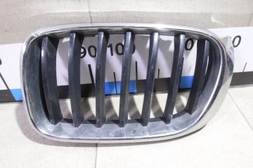 Решетка радиатора левая BMW X3