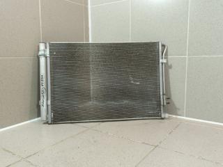 Радиатор кондиционера Hyundai Solaris