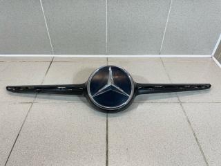 Накладка решетки радиатора Mercedes-Benz C-Class W205 БУ