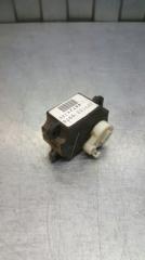 Моторчик привода заслонки отопителя (печки) Nissan Tiida 2004-2014 C11 HR16 5037520970 Б/У