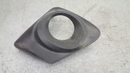 Накладка противотуманной фары передняя левая Toyota Corolla 2006-2013 ADE150 TY99139CAL Б/У