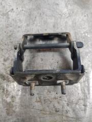 Петля крышки багажника Ford Focus 1998-2005