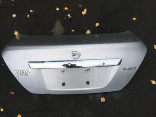 Крышка багажника Nissan Tiida 2005
