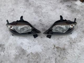 Фара Mazda Demio 02-05