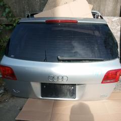 Запчасть крышка багажника AUDI A3 2007