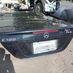 Крышка багажника Mercedes-Benz C