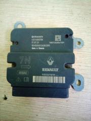 Блок управления аирбаг Renault Sandero Stepway 2 2014>
