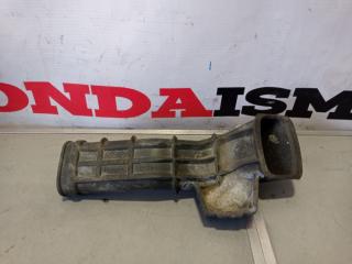 Патрубок Воздуховод Резонатора Honda Civic 8 5D 2006-2010 FK2 R18A2 17230-RSA-G00 контрактная