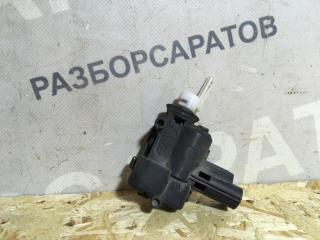 Сервопривод лючка бензобака Ford Focus II 2006 хэтчбек 2.0 1523020 Б/У