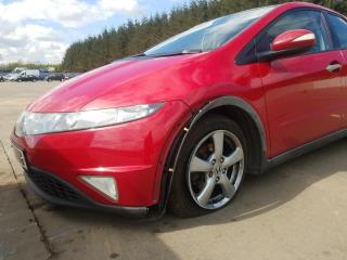 Обшивка двери багажника Civic 2007 5d r18a2