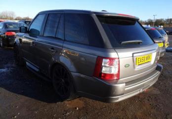 Накладка на стойку левая Range Rover Sport 2008 L320 368DT