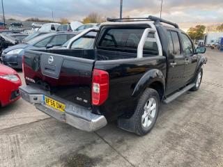 Решетка Navara 2006 d40 yd25ddti