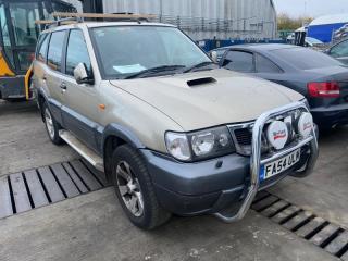 Крепление запасного колеса Terrano2 2005 R20 ZD30DDTi