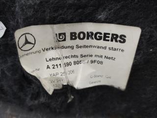 Обшивка багажника правая Mercedes E-Class W211 M272.944