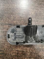 Форсунка омывателя стекла правая Audi A4 8K