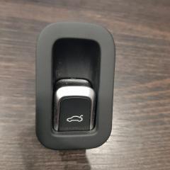 Кнопка багажника Audi A8 2009-2017 4H 3.0 TDI 4H0959831B5PR контрактная