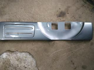 Запчасть накладка двери багажника Honda CR-V 2002-2006