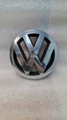 Эмблема в решетку радиатора Volkswagen Passat 2000-2005