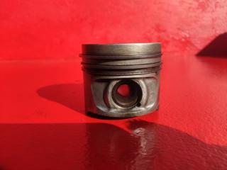 Поршень Nissan Qashqai J10 2008 K9K Поршень Nissan Qashqai J10 2008 K9K