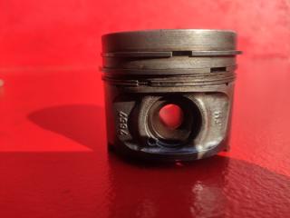 Поршень Nissan Qashqai J10 2008 K9K Поршень Nissan Qashqai J10 2008 K9K