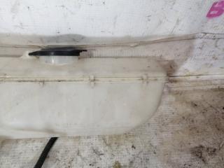 Бачок омывателя Celsior UCF31 Бачок омывателя Celsior UCF31
