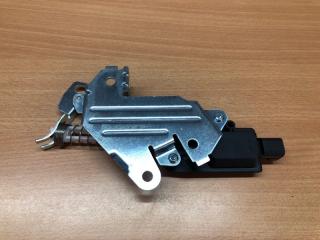 Замок крышки багажника задний Ford Fusion 2002