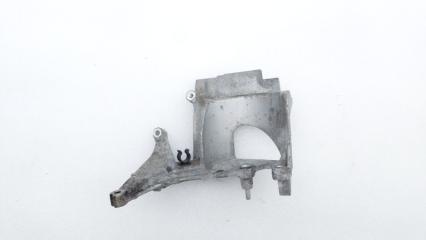 Кронштейн топливного фильтра Peugeot Partner B9 2017 DV6DTED Кронштейн топливного фильтра Peugeot Partner B9 2017 DV6DTED