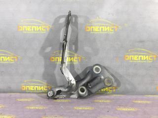 Запчасть петля капота левая Chevrolet Astra G 90521519 Б/У Петля капота левая Chevrolet Astra G 90521519 Б/У