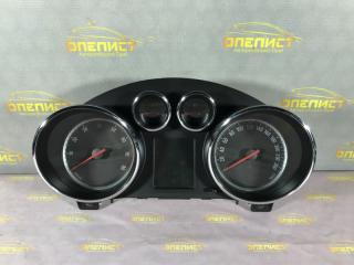 Щиток приборов Opel Astra J