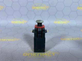 Кнопка стоп-сигнала Opel Astra H Кнопка стоп-сигнала Opel Astra H