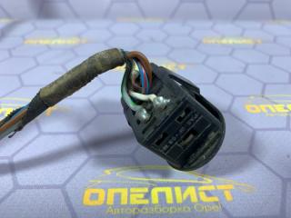 Кнопка стеклоподъемника задняя Omega B