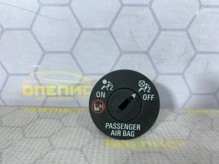 Выключатель пассажирской airbag Opel Astra 2013