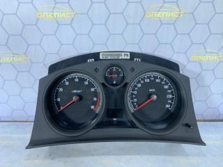 Щиток приборов Opel Astra H 2005 Z16XEP