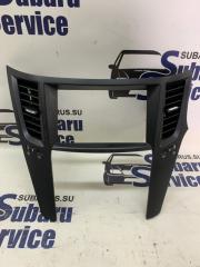 Рамка магнитолы Subaru Outback 2009