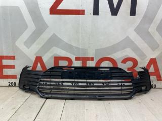 Решетка бампера передняя Toyota Camry XV70 БУ