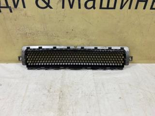Решетка бампера Land Rover Defender 2 БУ