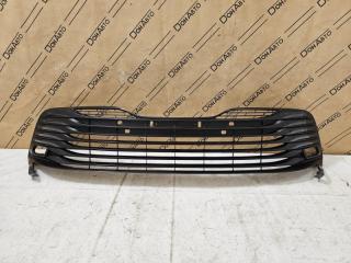 Решетка в бампер передняя Toyota Camry V70 БУ