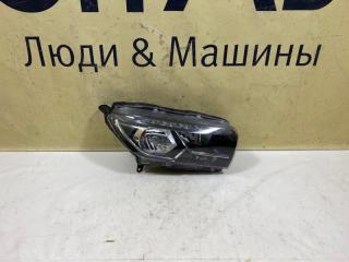 Фара правая Lada X-RAY