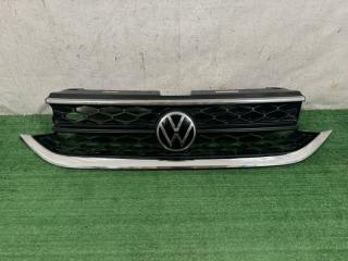 Решетка радиатора Volkswagen Taos БУ