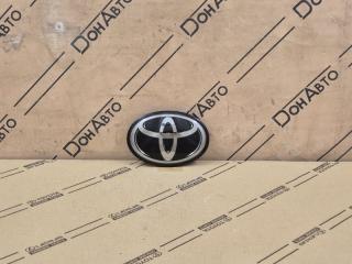 Эмблема решетки радиатора Toyota Wildlander новая