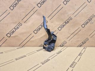 Петля капота левая Lexus GX 2 Петля капота левая Lexus GX 2