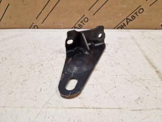 Буксировочный крюк левый задний Lexus RX 3