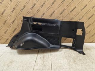 Обшивка багажника правая Lexus LX 3