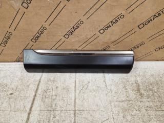 Накладка двери правая задняя Toyota Highlander 2