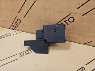 Кронштейн фары левый передний Kia Rio 4