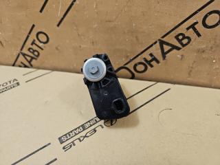 Корректор фары левый передний Kia Ceed Корректор фары левый передний Kia Ceed