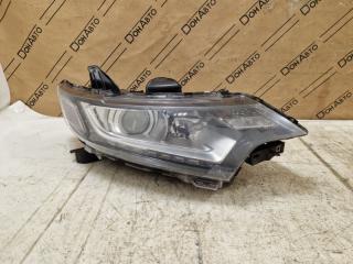 Фара правая Mitsubishi Outlander 3