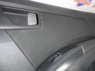 Обшивка двери задняя правая Kia Sportage 2 G4GC