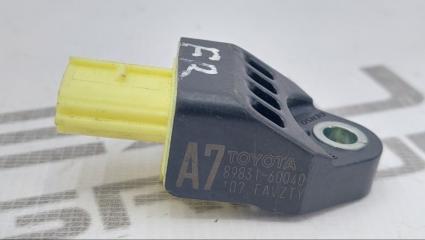 Датчик удара Toyota Land Cruiser VDJ200 2013 1VDFTV Датчик удара Toyota Land Cruiser VDJ200 2013 1VDFTV